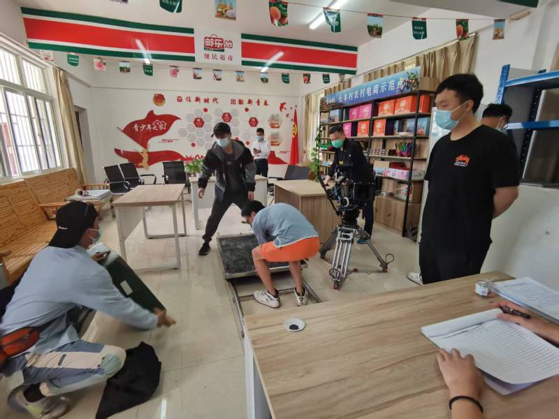 会昌县广告片拍摄公司：极简主义践行者，少即是多的视觉哲学